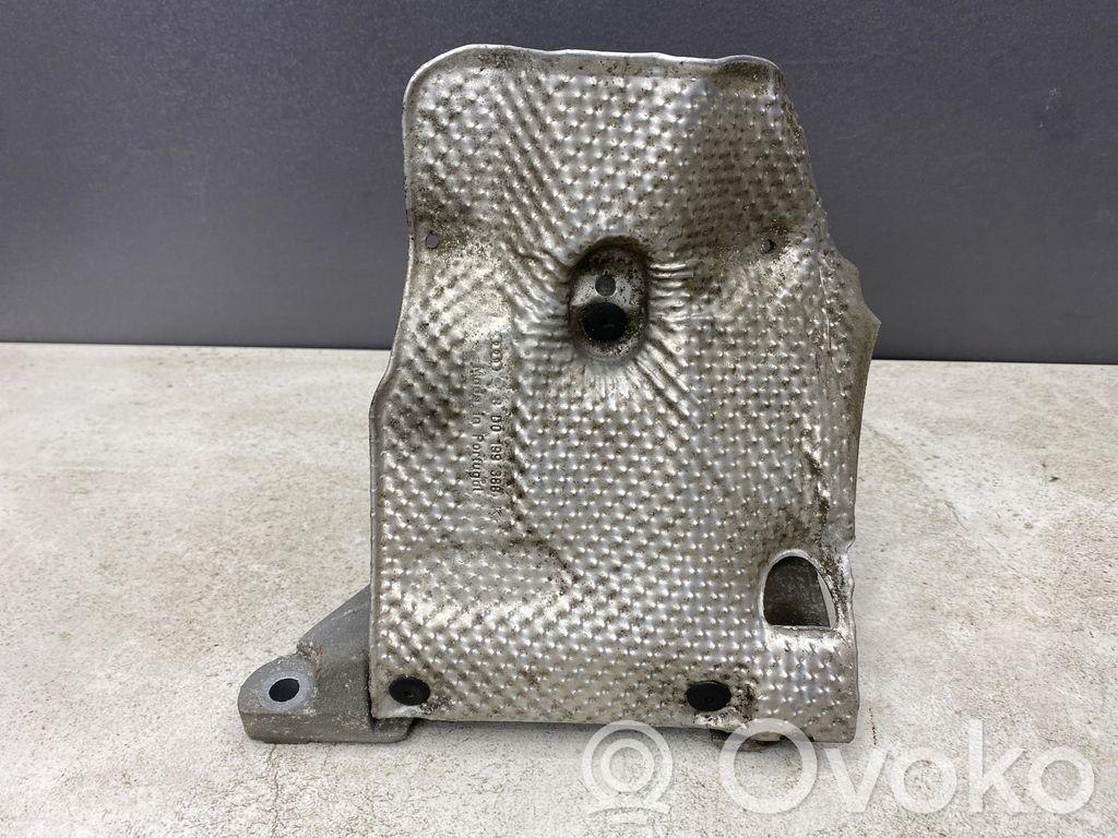 Audi A4 S4 B7 8E 8H Engine mounting bracket 