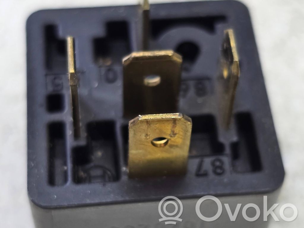 Saab 9-5 Other relay 