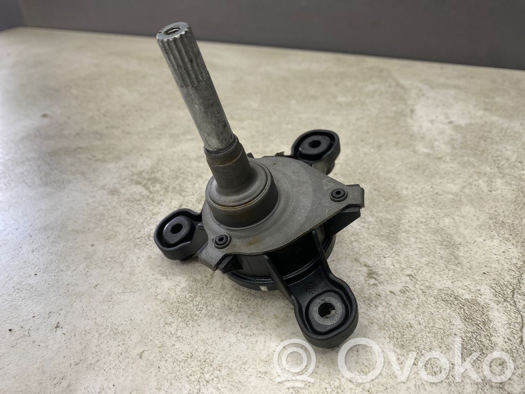 Audi A4 S4 B7 8E 8H Rear door manual window regulator 