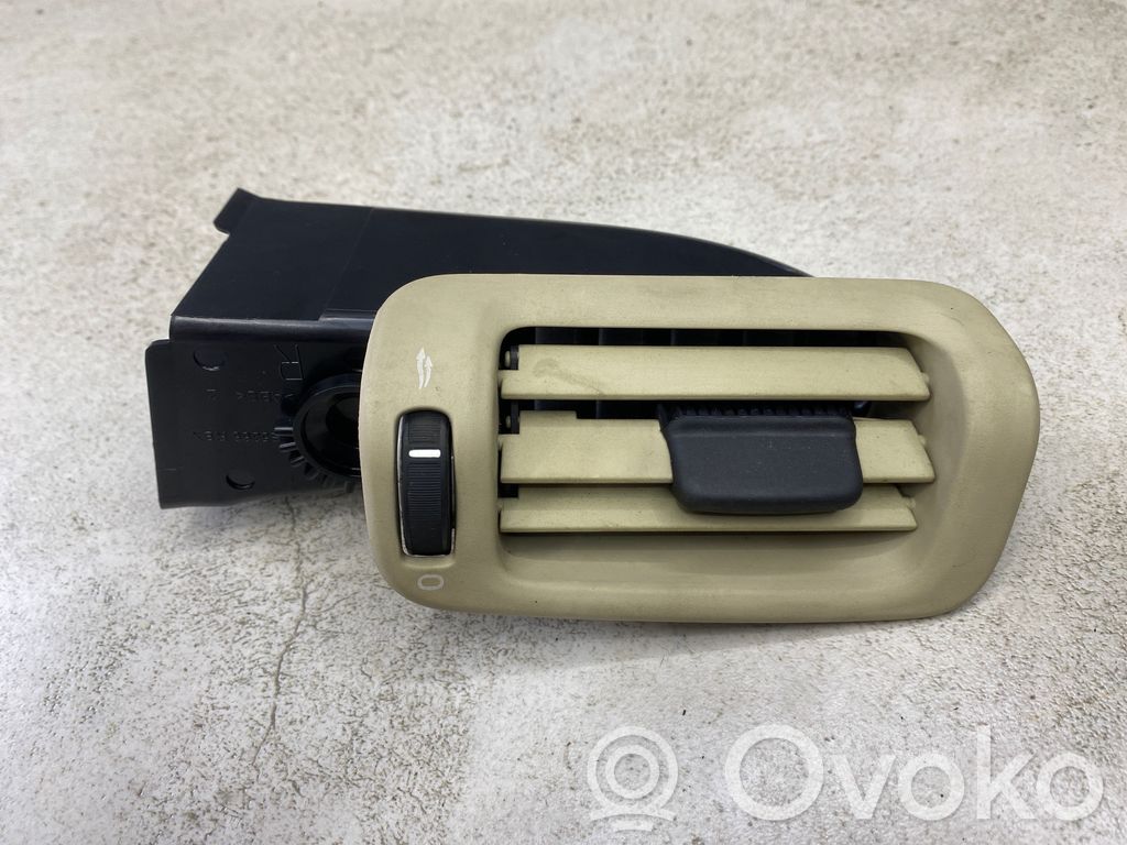 Volvo V70 Rejilla de ventilación trasera 