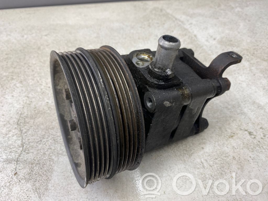 Volvo V70 Power steering pump 