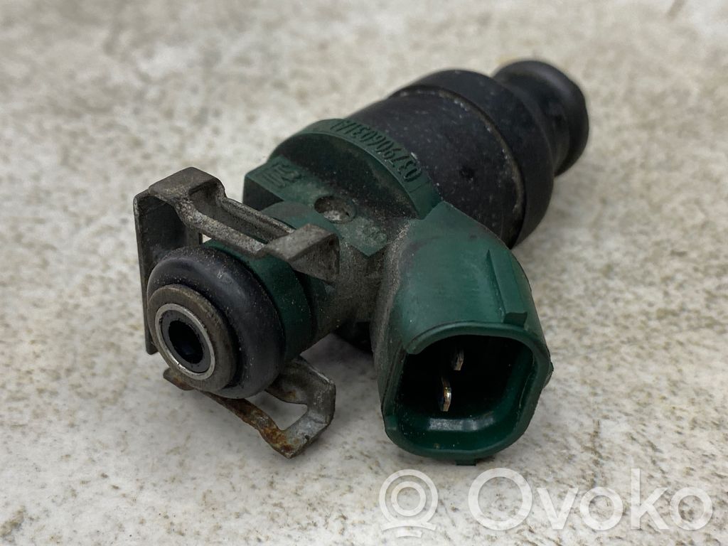Audi A3 S3 8L Inyector de combustible 