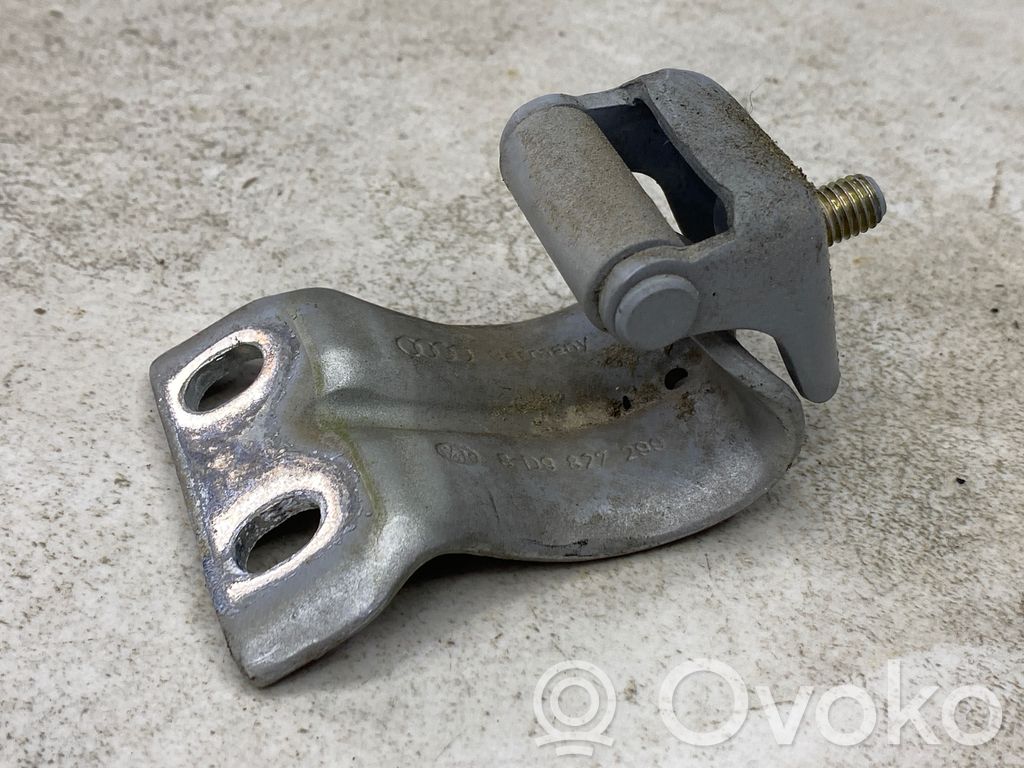 Tailgate/trunk/boot hinge   8D9827299