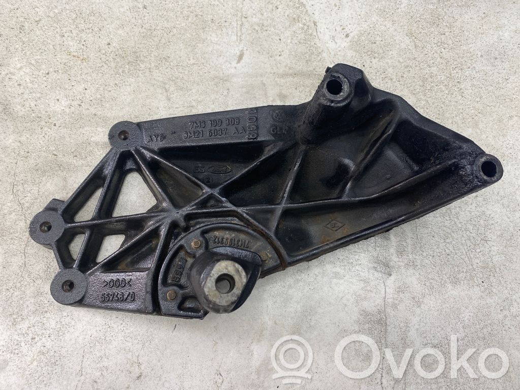 Seat Alhambra (Mk1) Engine mounting bracket 