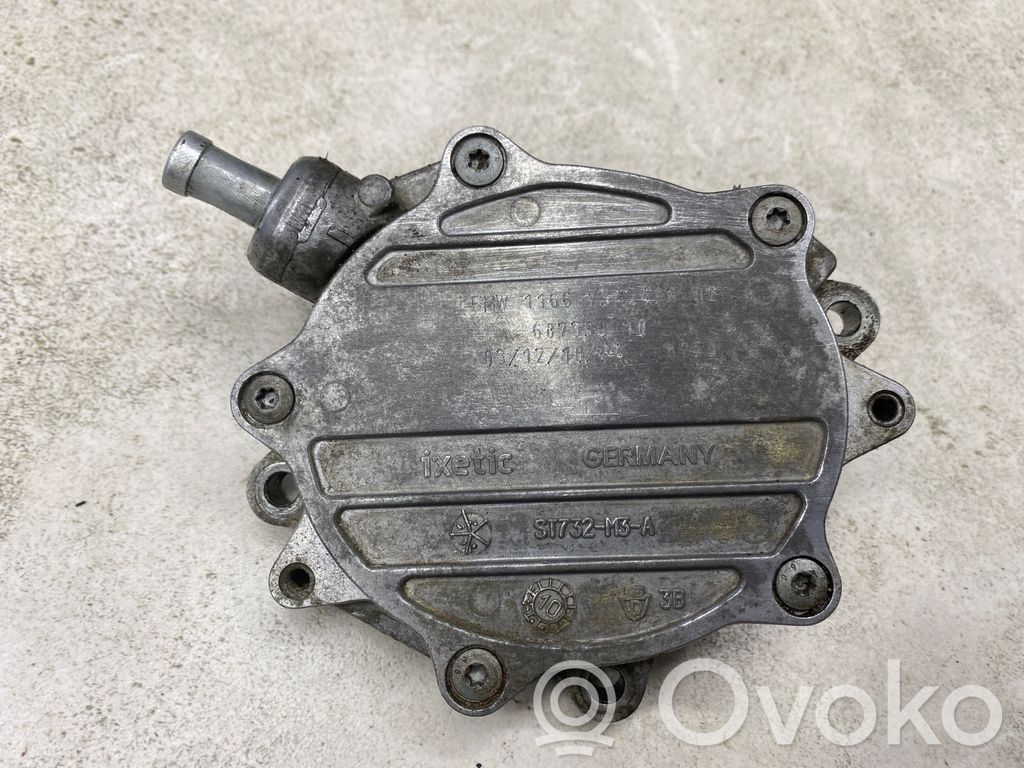 BMW 3 E90 E91 Vacuum pump 