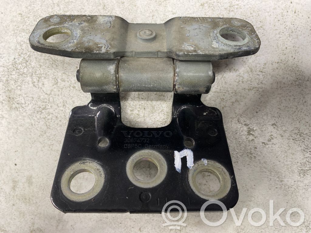 Volvo XC90 Tailgate/trunk/boot hinge 