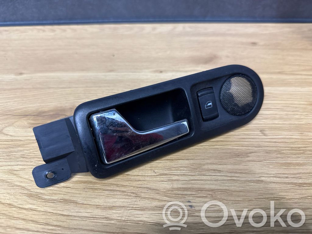 Volkswagen Golf IV Klamka wewnętrzna drzwi tylnych 