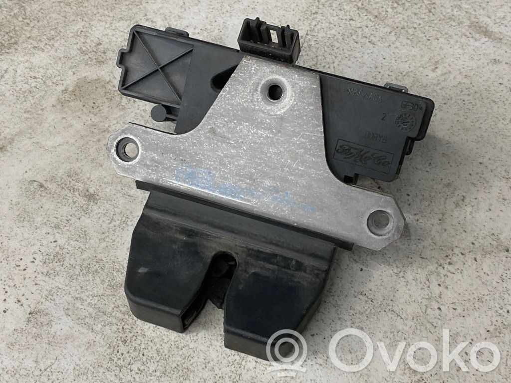 Volvo V50 Tailgate/trunk/boot lock/catch/latch 