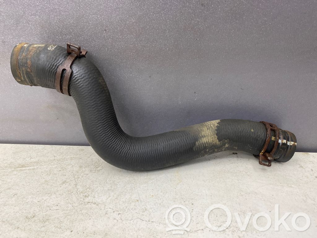 Engine coolant pipe/hose