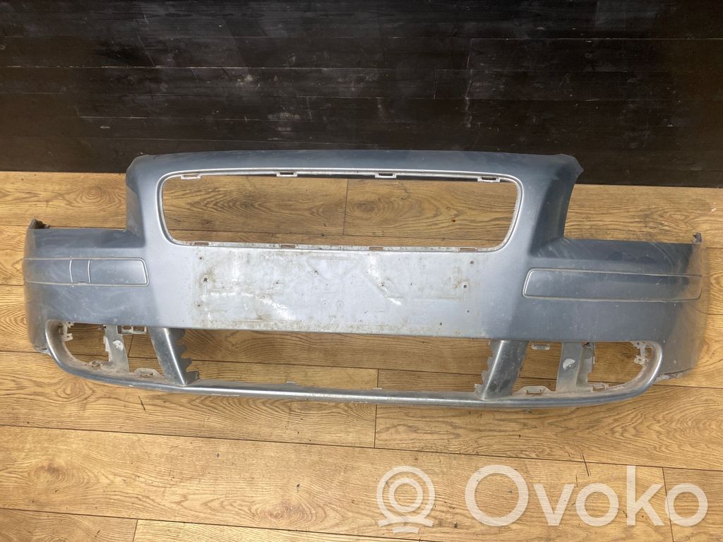 Volvo V50 Priekšējais bamperis 