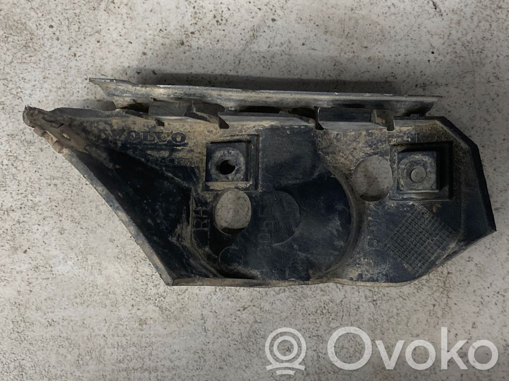 Front bumper mounting bracket   30655875