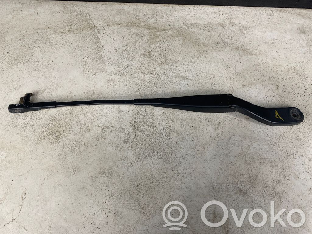 Volvo V50 Wischerarm vorne 