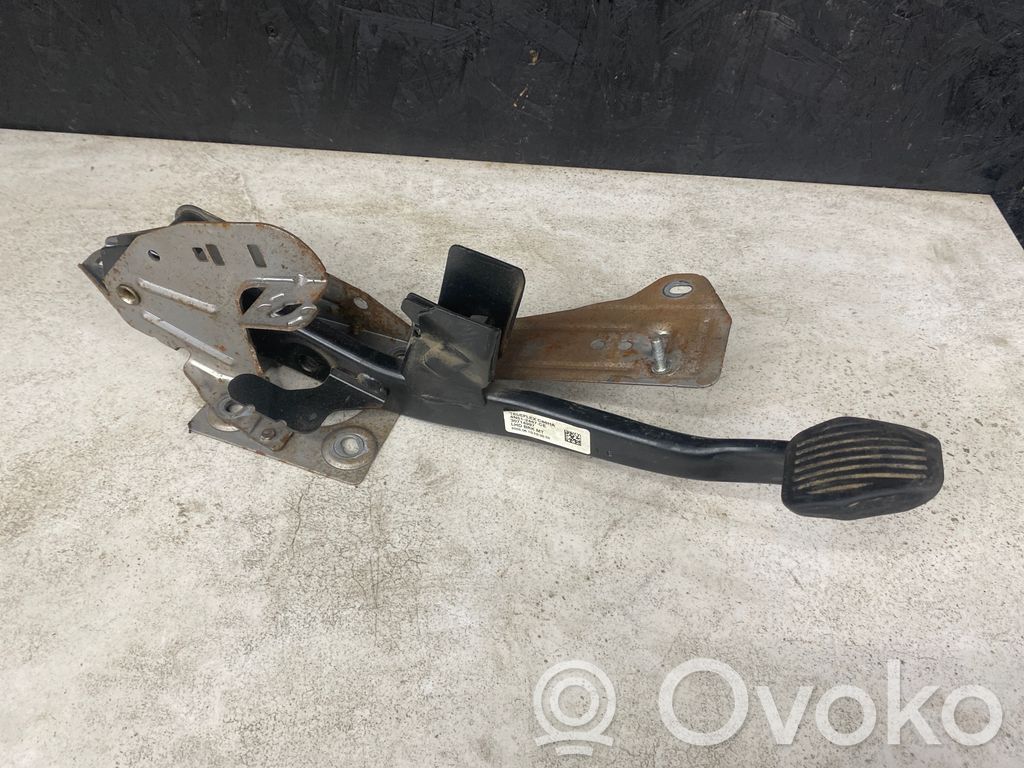 Volvo V50 Bremžu pedālis 