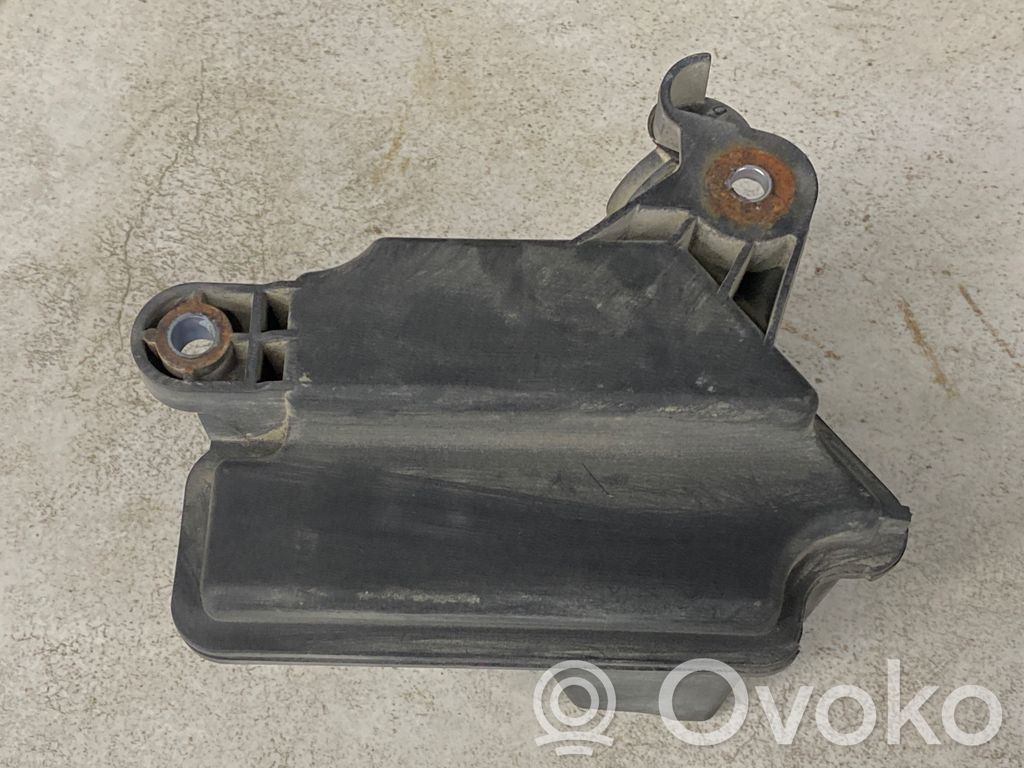 Volvo V50 Vacuum air tank 