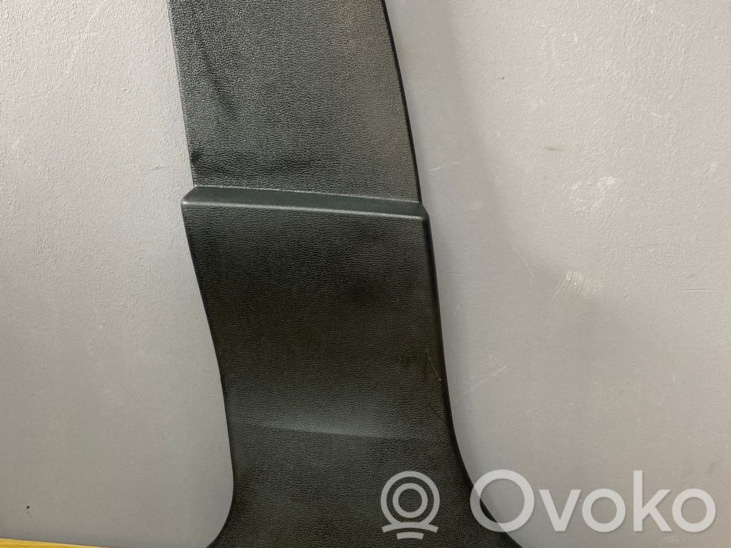 BMW 5 E60 E61 (B) statramsčio apdaila (apatinė) 