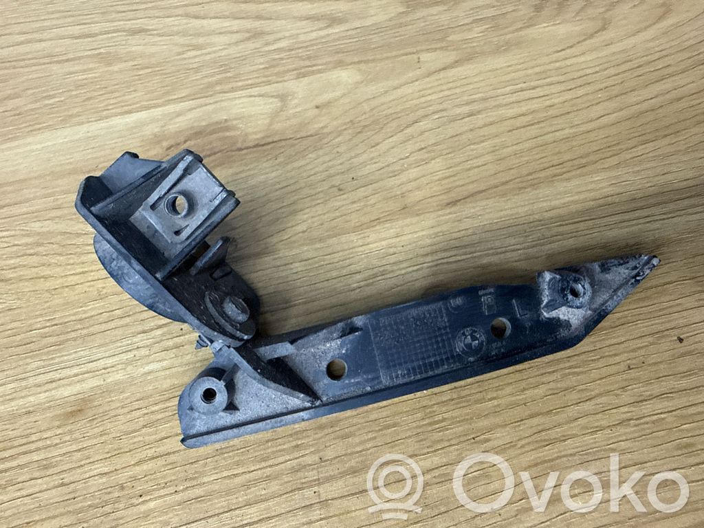 BMW 3 E90 E91 Headlight/headlamp mounting bracket 