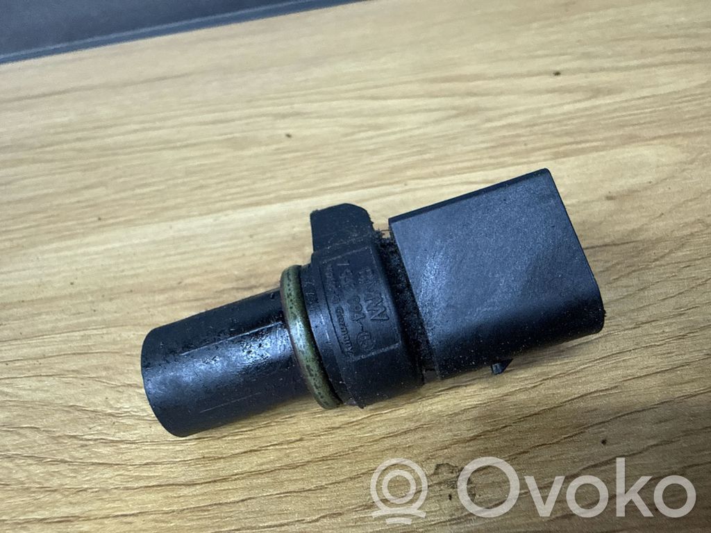 Crankshaft position sensor   7548994
