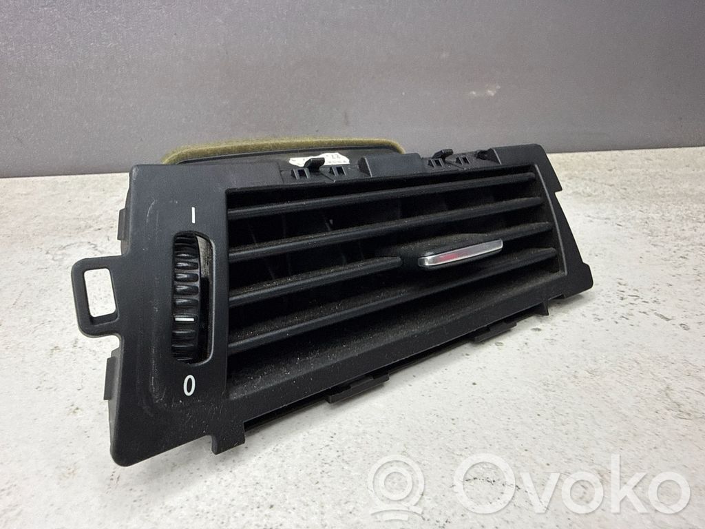 BMW 5 E60 E61 Šoninės oro grotelės 