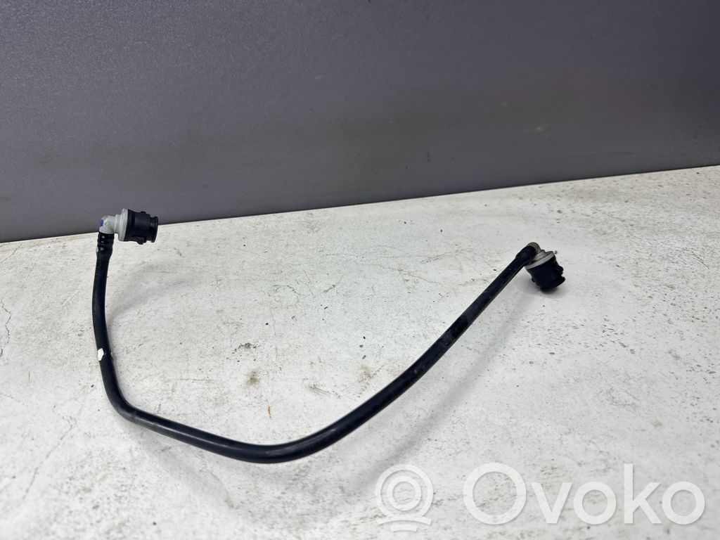 BMW 5 E60 E61 Polttoaineputki 