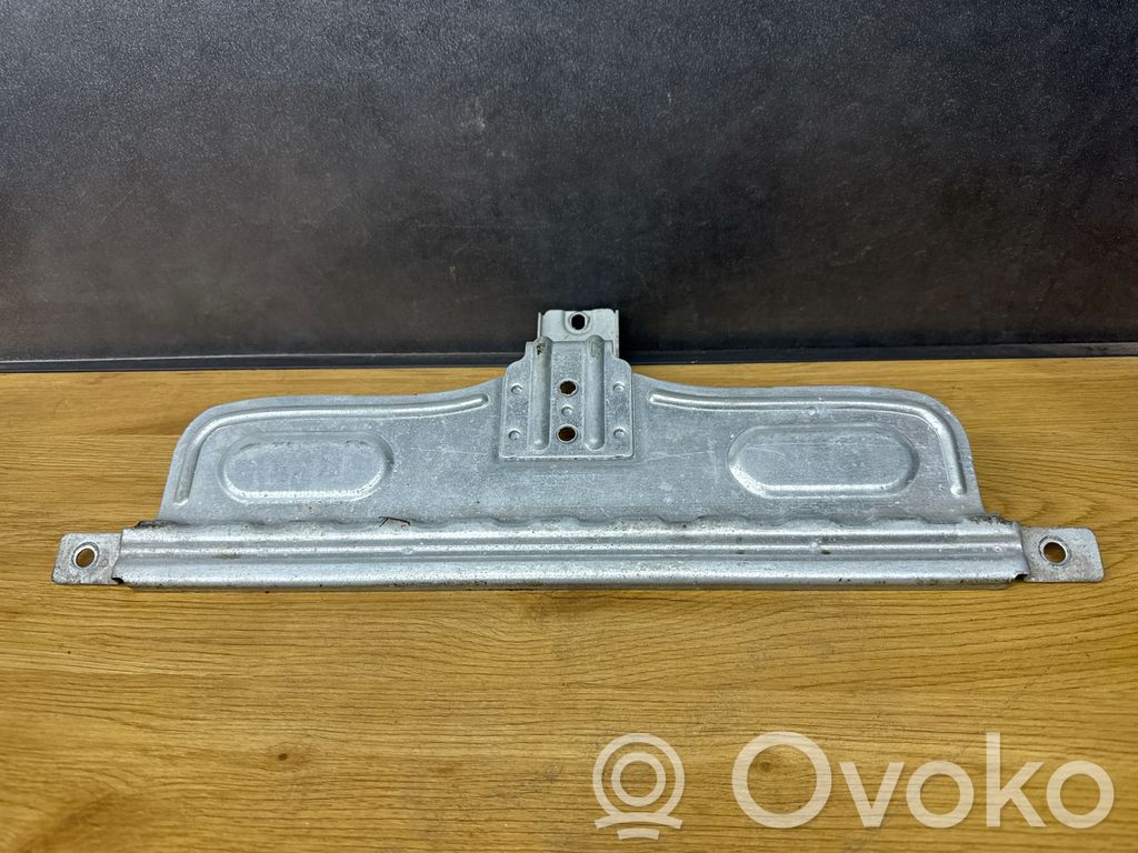 Volvo XC90 Battery bracket 