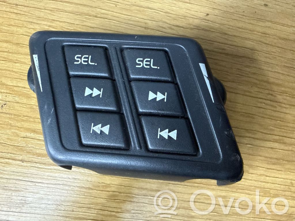 Volvo XC90 Mando de control del sonido 