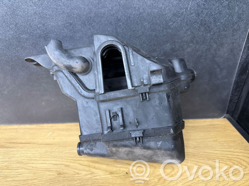 Volvo V70 Tapa de caja de fusibles 