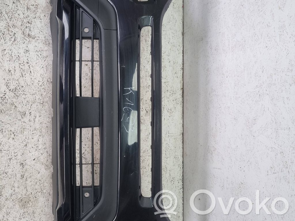 Ford Explorer VI Priekinis bamperis 