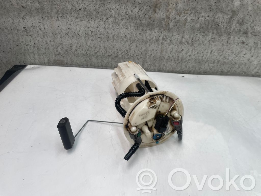 Opel Movano B Bomba interna de combustible 