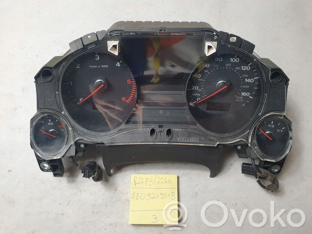 Audi A8 S8 D3 4E Speedometer (instrument cluster) 
