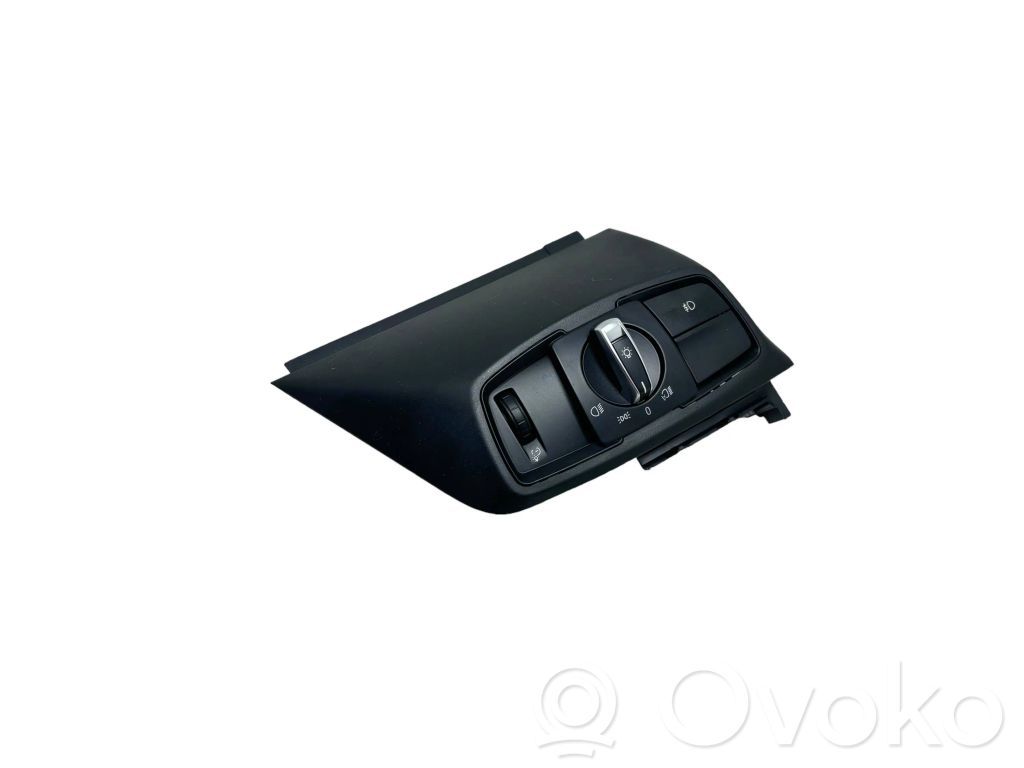 Light switch   9865812,3473070108,36180000772190