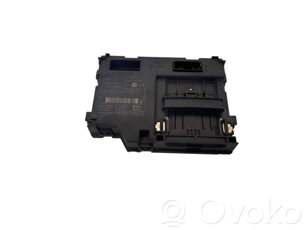 Renault Clio IV Ignition key card reader 