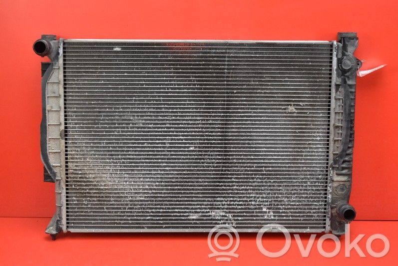 Audi A6 Allroad C5 Radiador del refrigerante 