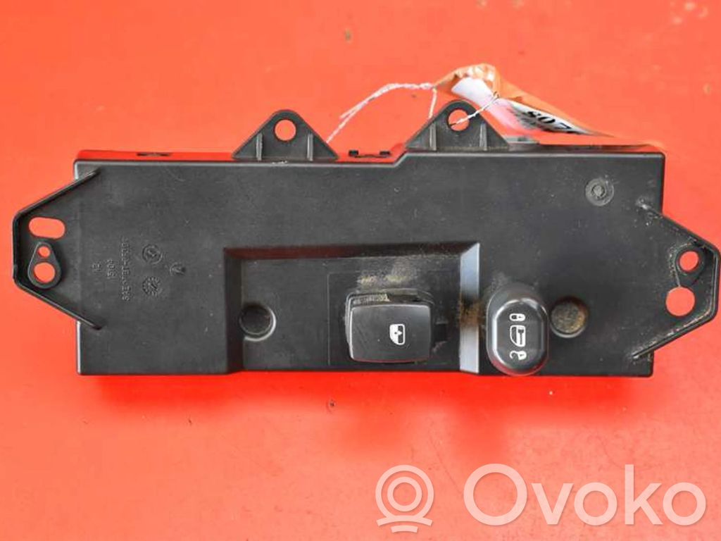 Chrysler Pacifica Electric window control switch 