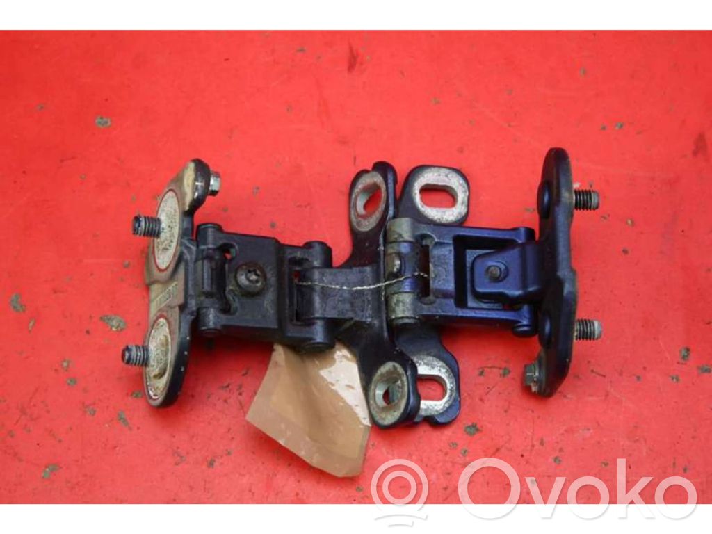 BMW 1 E82 E88 Tailgate/trunk/boot hinge 