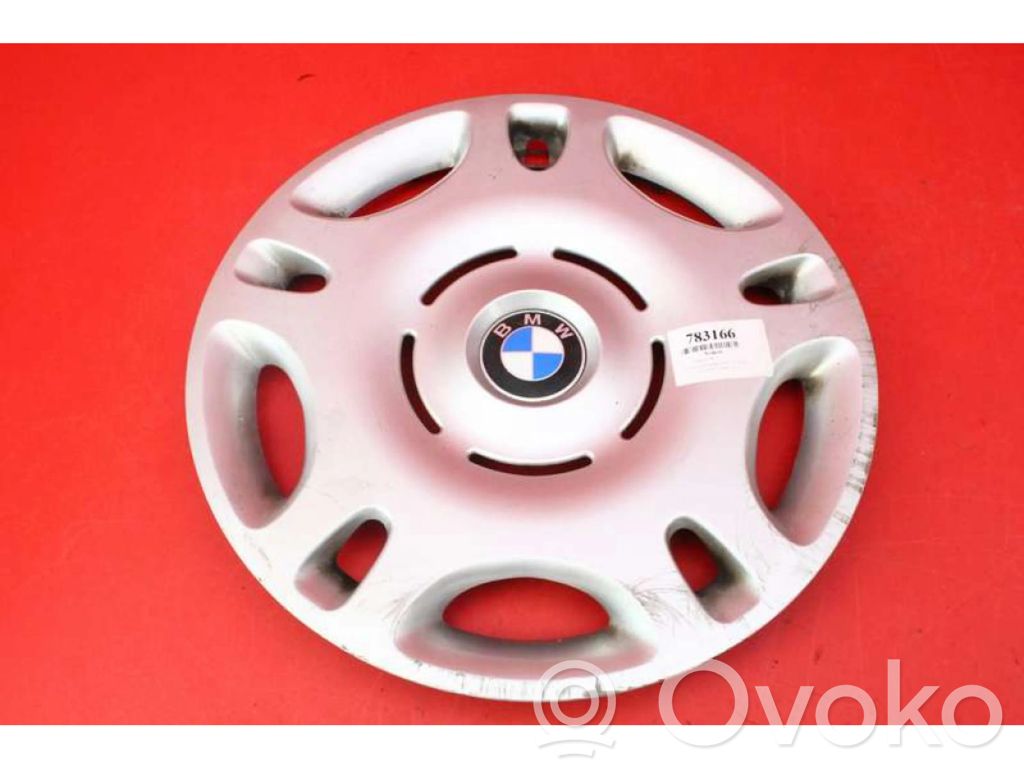 BMW 3 E36 R17-pölykapseli 