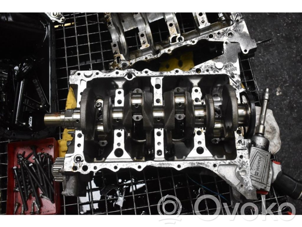 Peugeot 208 I Bloque de motor 