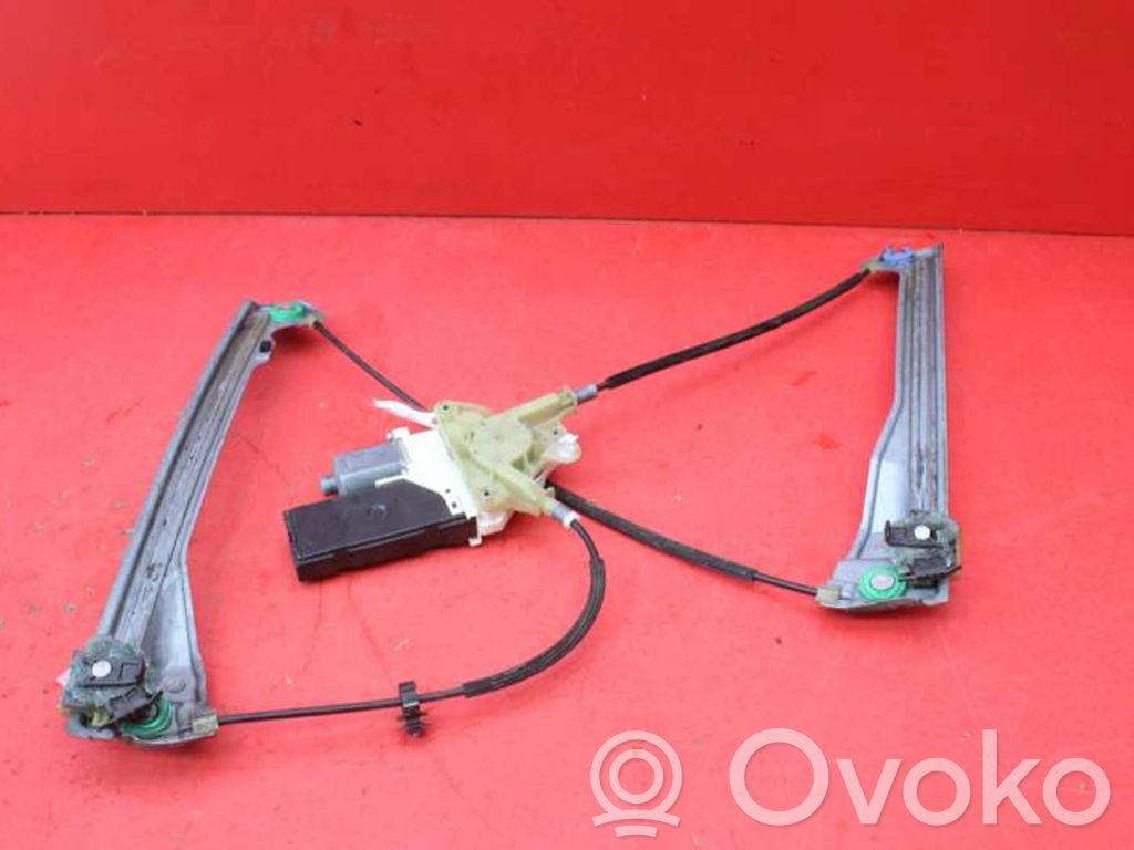 Renault Laguna III Alzacristalli della portiera anteriore con motorino 