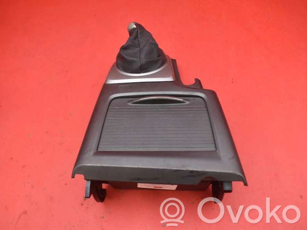 Honda Civic IX Guantera 