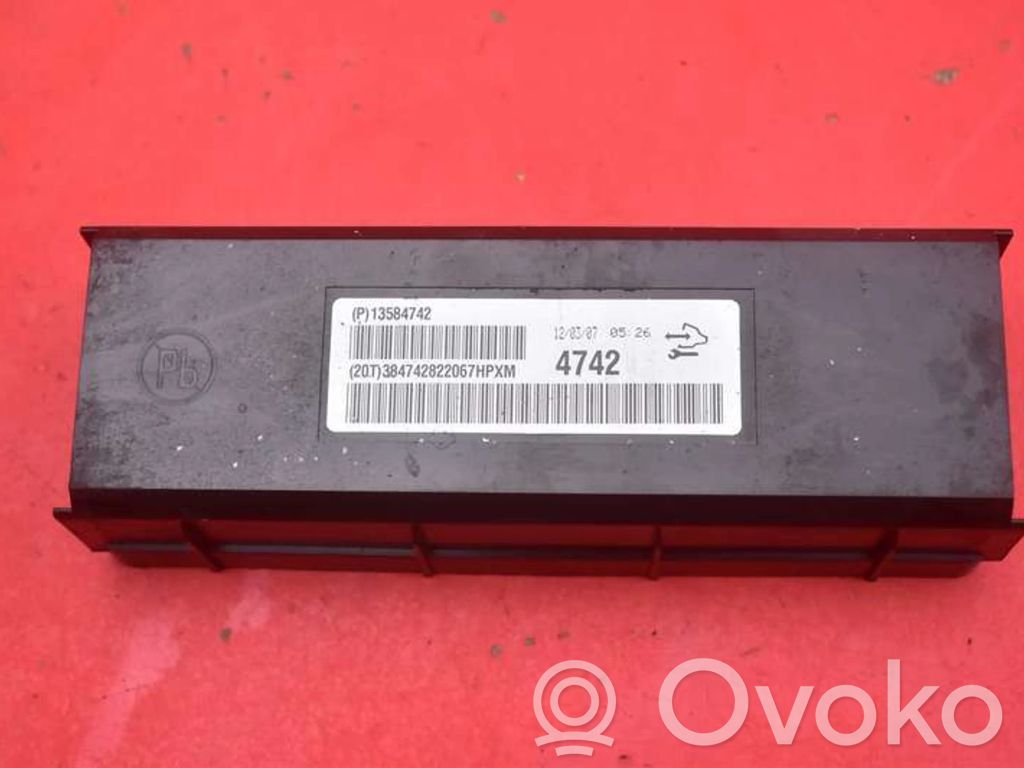 Unidad de control/módulo ECU del motor   13584742,13584742