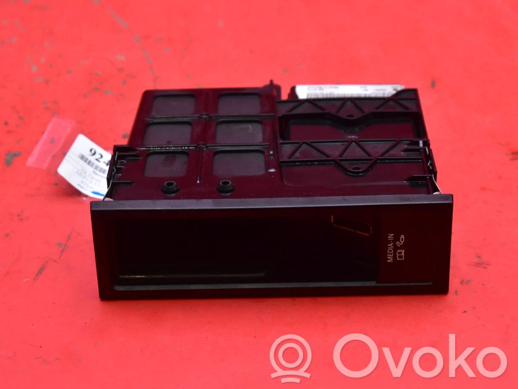 Volkswagen PASSAT CC Komputer / Sterownik ECU silnika 
