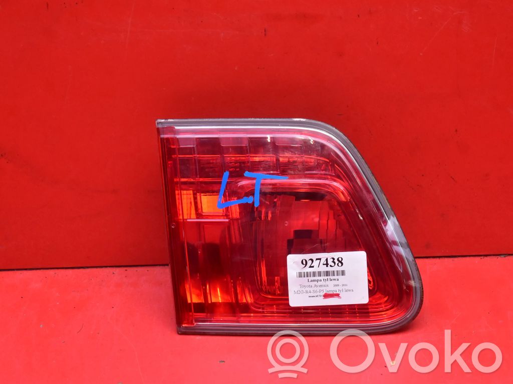 Toyota Avensis Verso Takavalot 