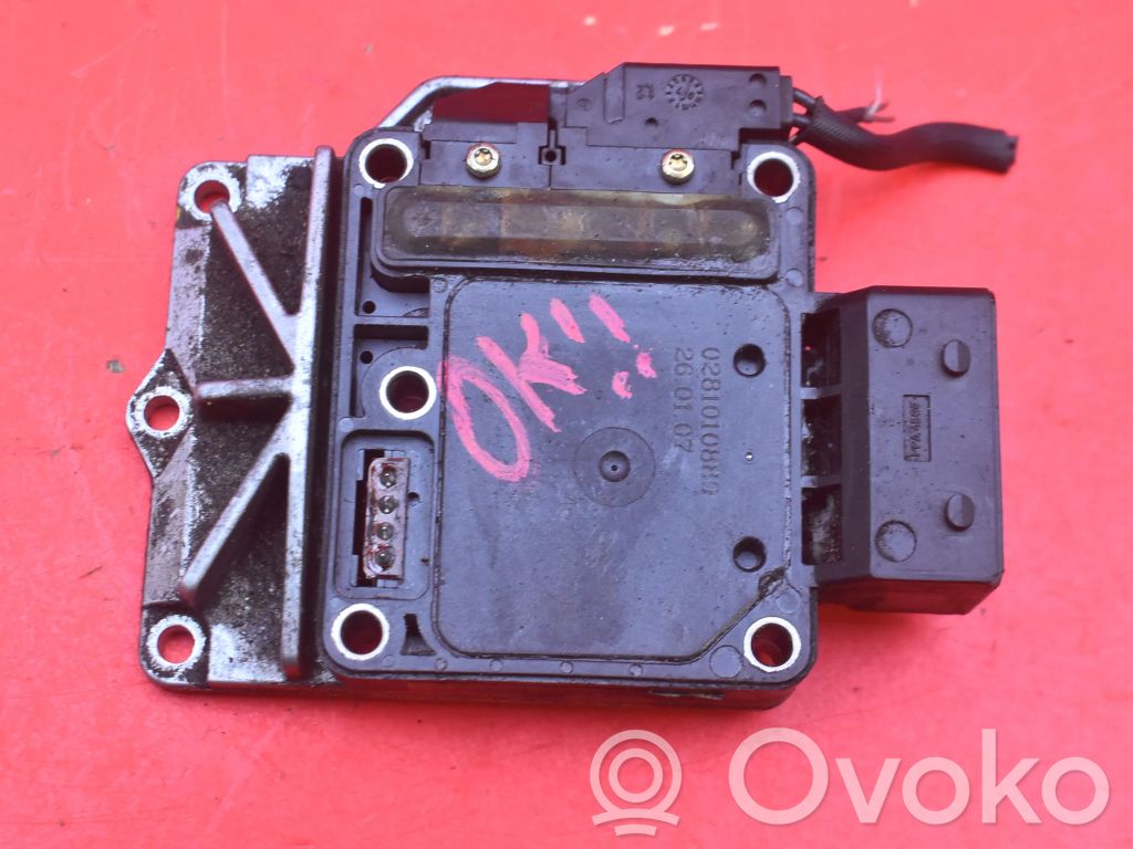 Volkswagen PASSAT B5.5 Motora vadības bloka ECU 