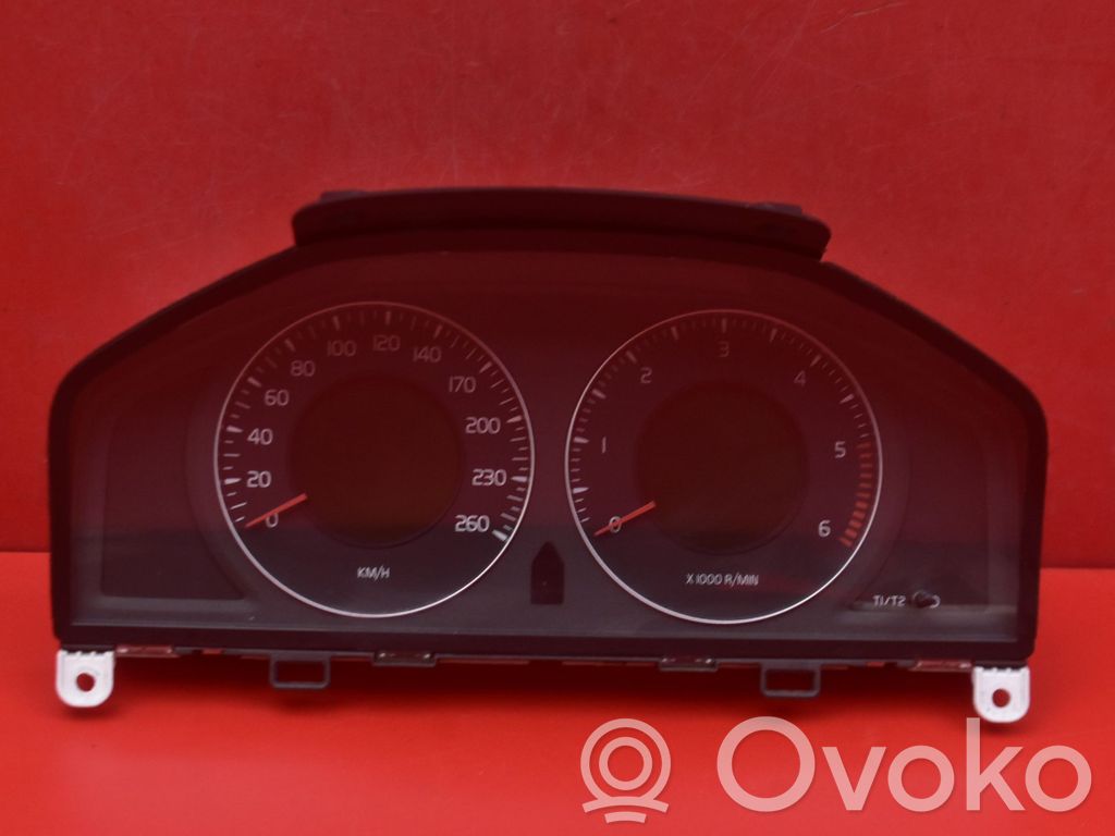 Geschwindigkeitsmesser Cockpit   31270899AA,31270899AA