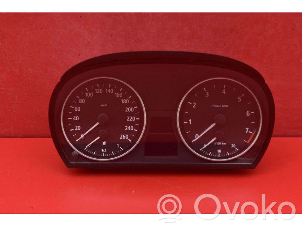 BMW X3 E83 Speedometer (instrument cluster) 