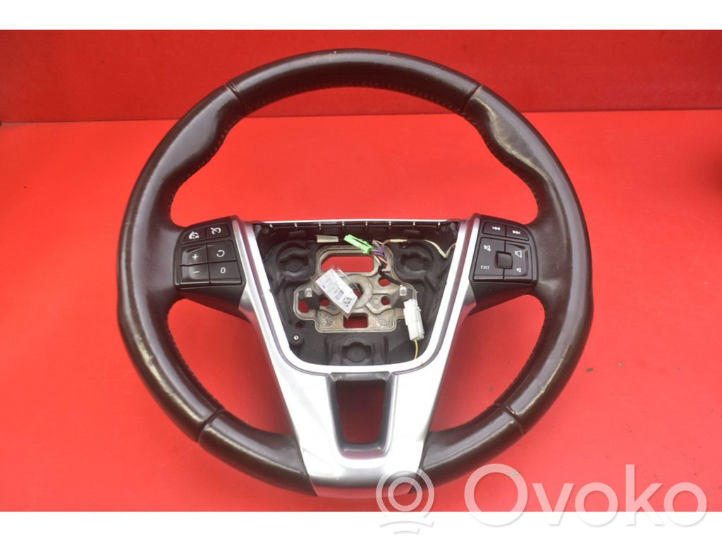 Volvo V40 Ohjauspyörä 