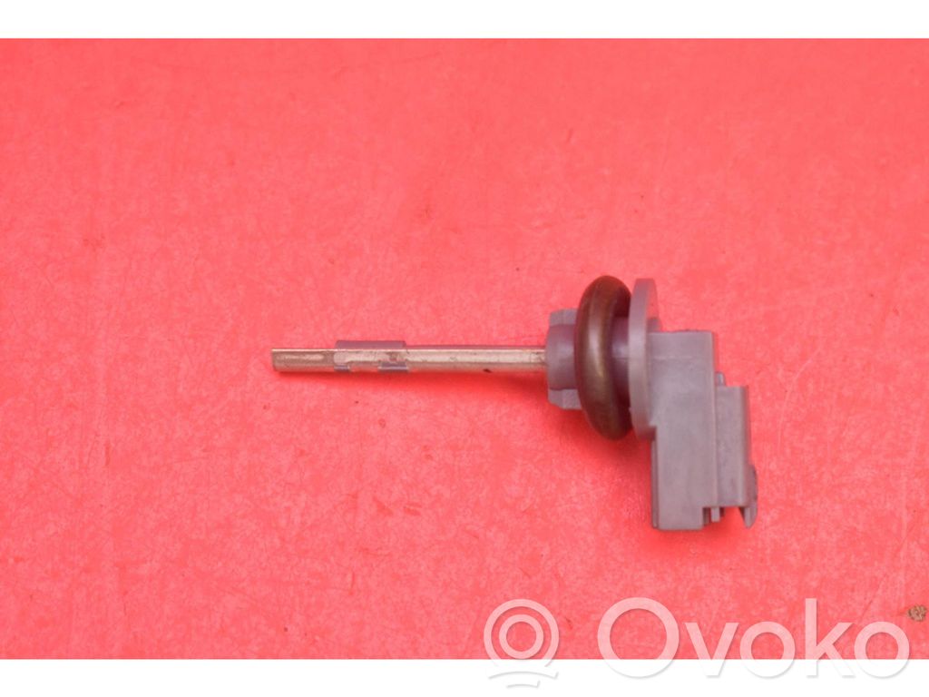 Sensor
