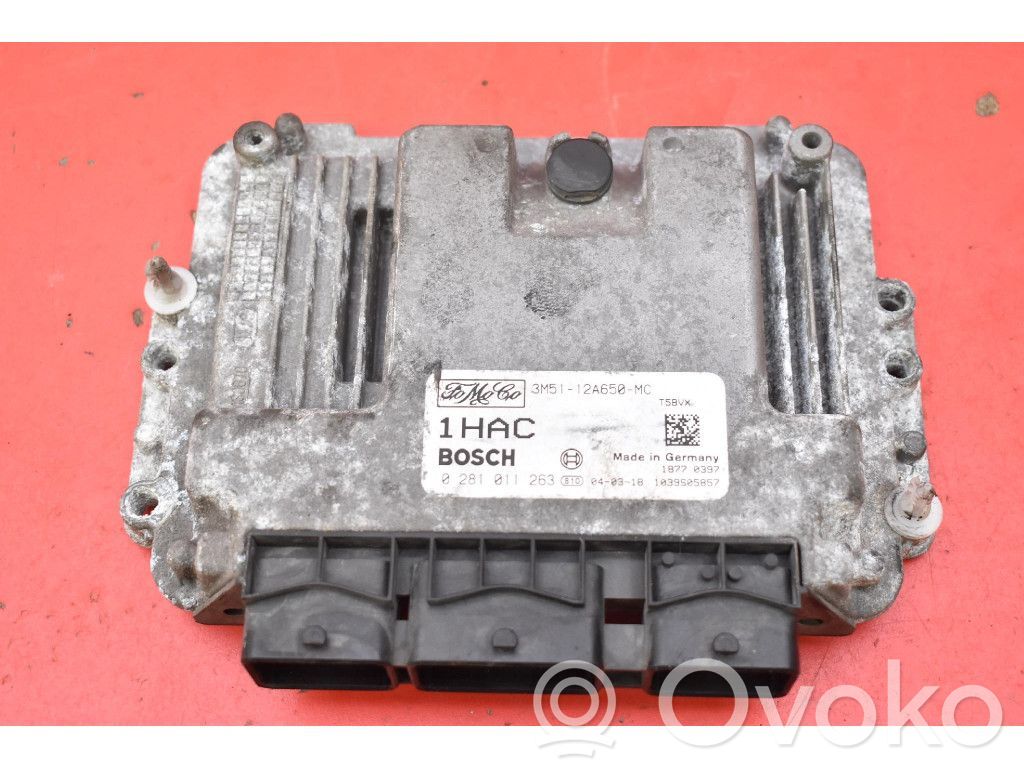 Ford Focus C-MAX Engine control unit/module ECU 
