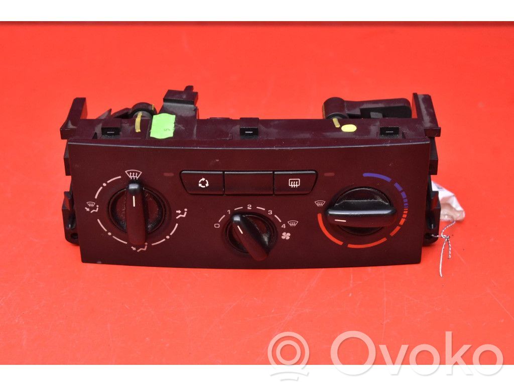 Peugeot 207 CC Climate control unit 