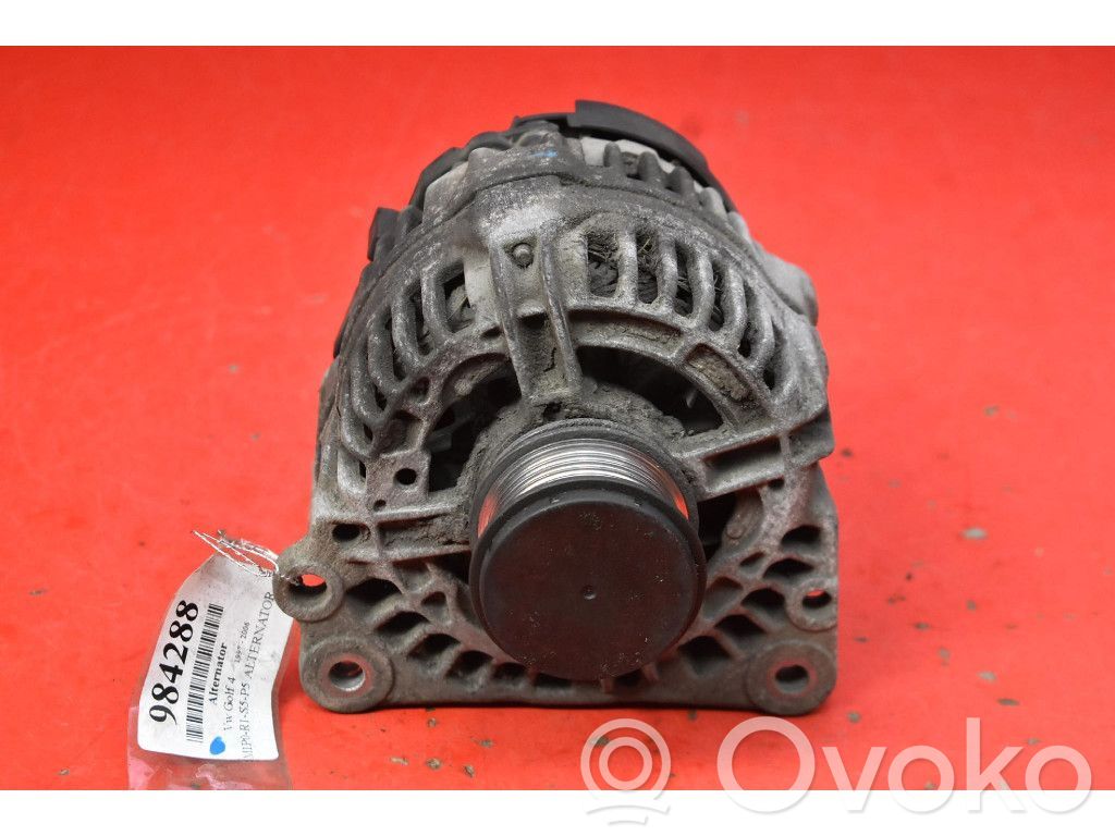 Volkswagen Golf IV Generatore/alternatore 