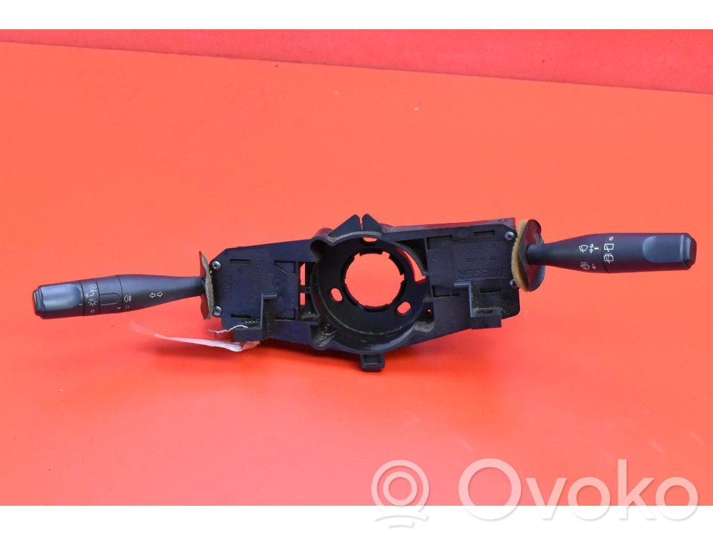 Peugeot 206 Otros interruptores/perillas/selectores 